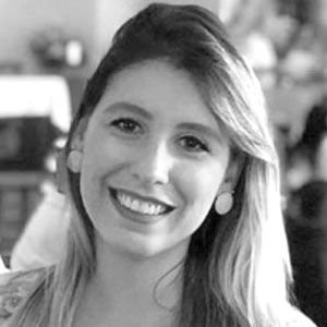 Kamila Guimarães